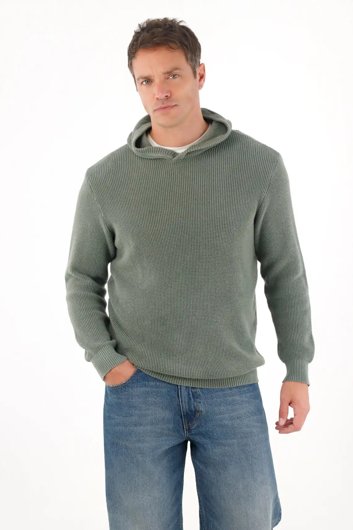 Buzo tipo hoodie tejido verde para hombre