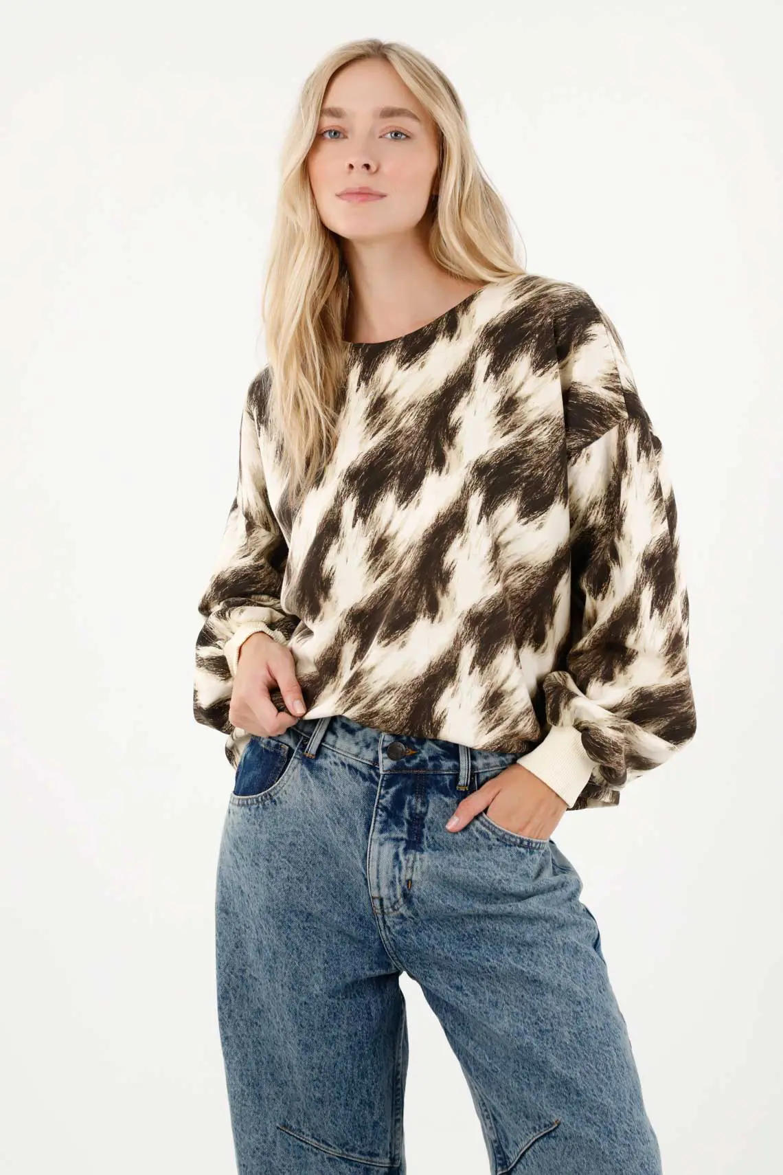 Buzo estampado silueta oversize para mujer