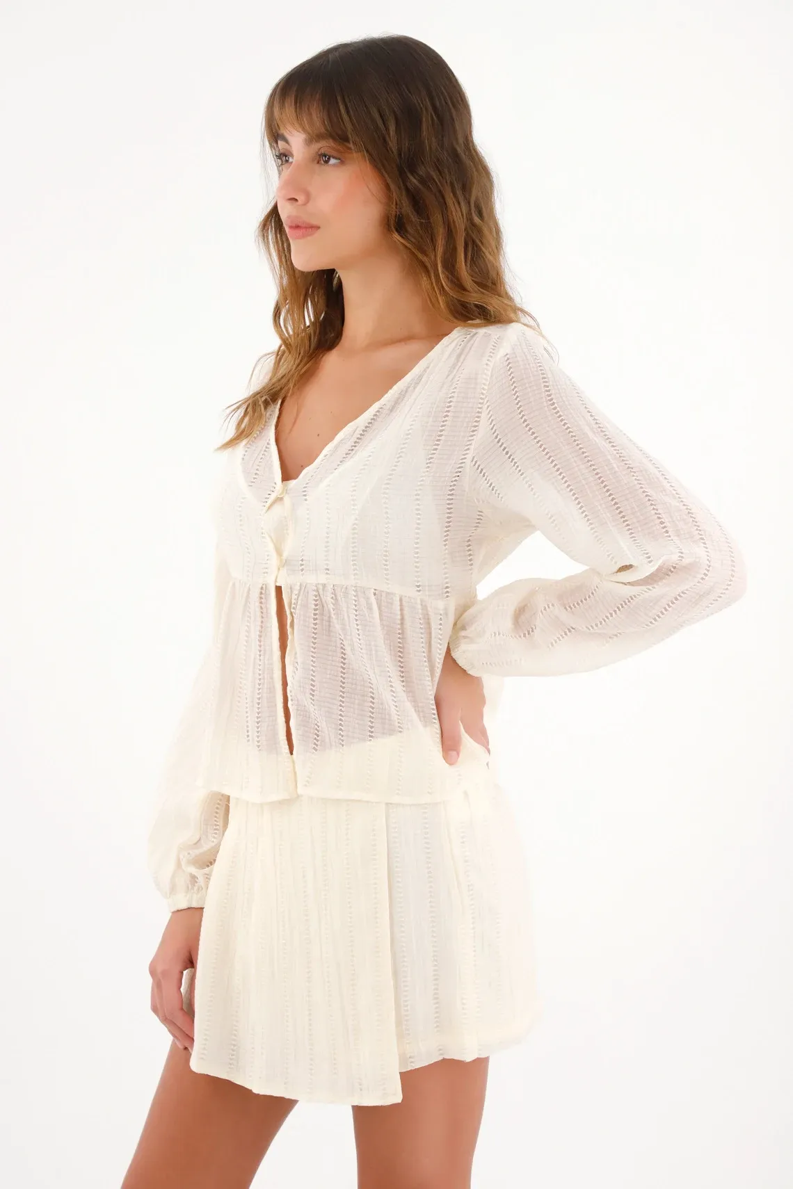 Camisa en tela bordada con boleros negra para mujer