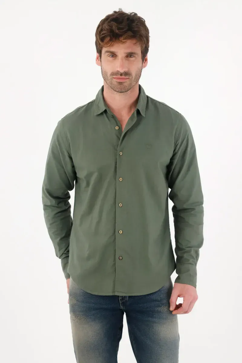 Camisa manga larga preteñida verde para hombre