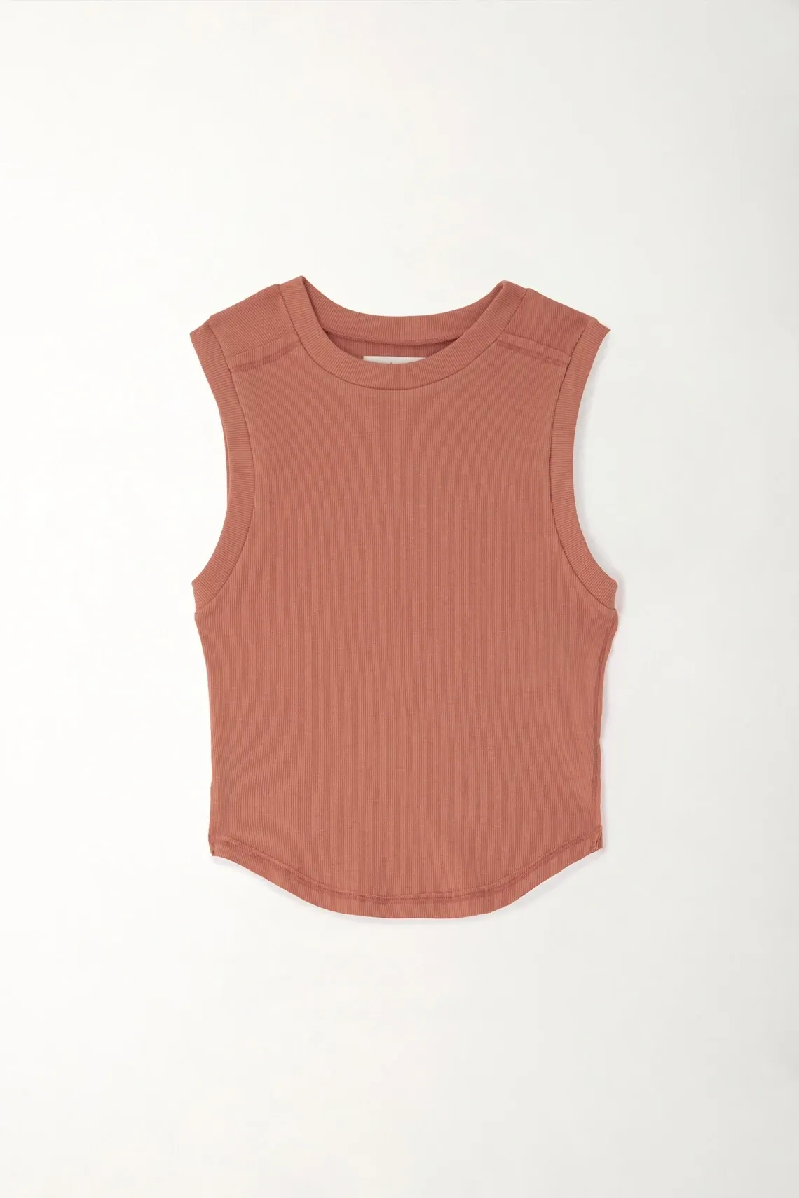 Camiseta crop con ruedo curvo naranja para mujer