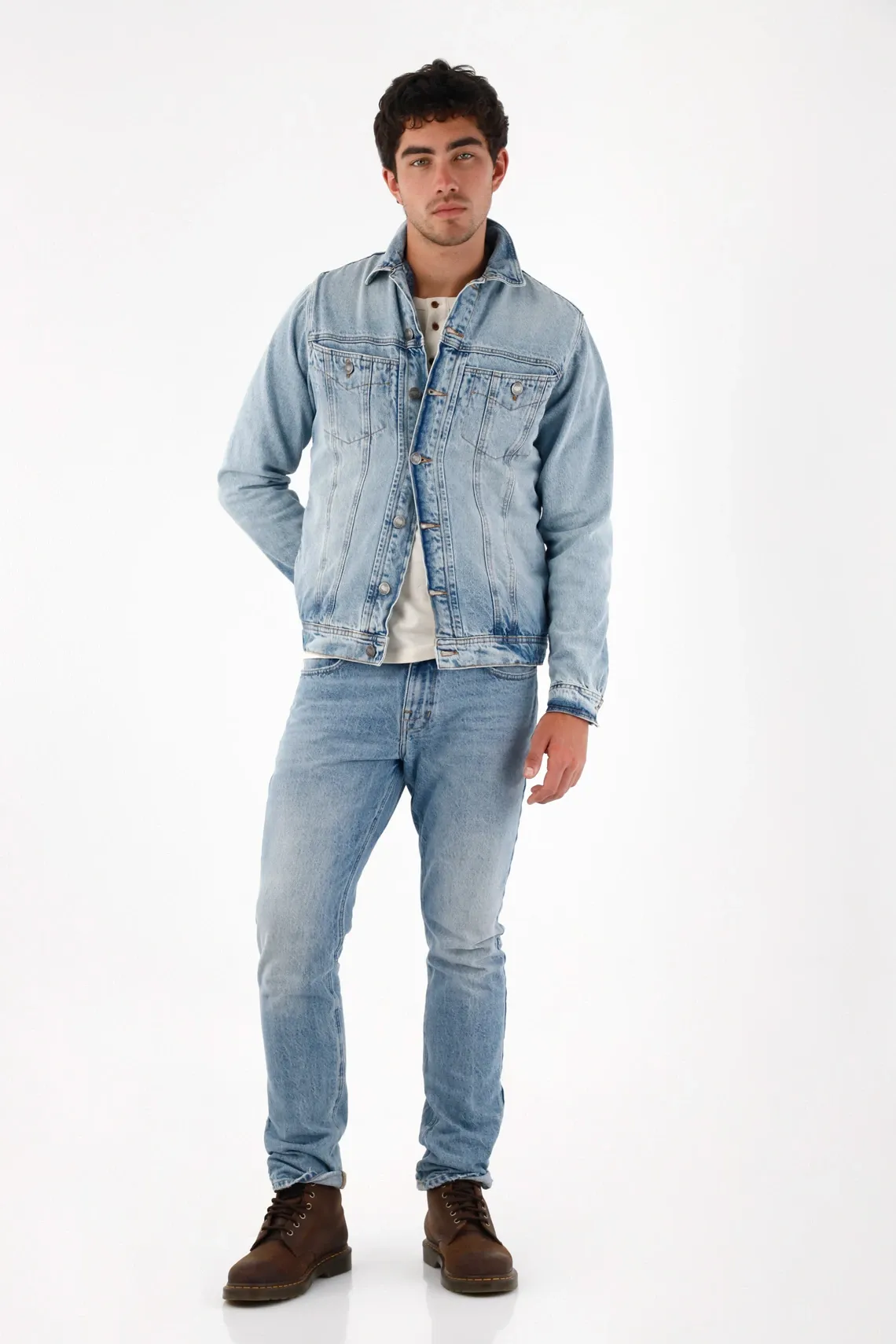 Chaqueta tipo Trucker azul para hombre