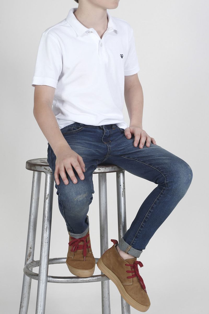 Polo blanca para niño