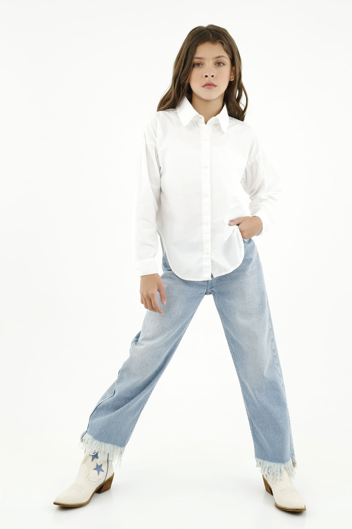 Camisa de botones blanca para niña