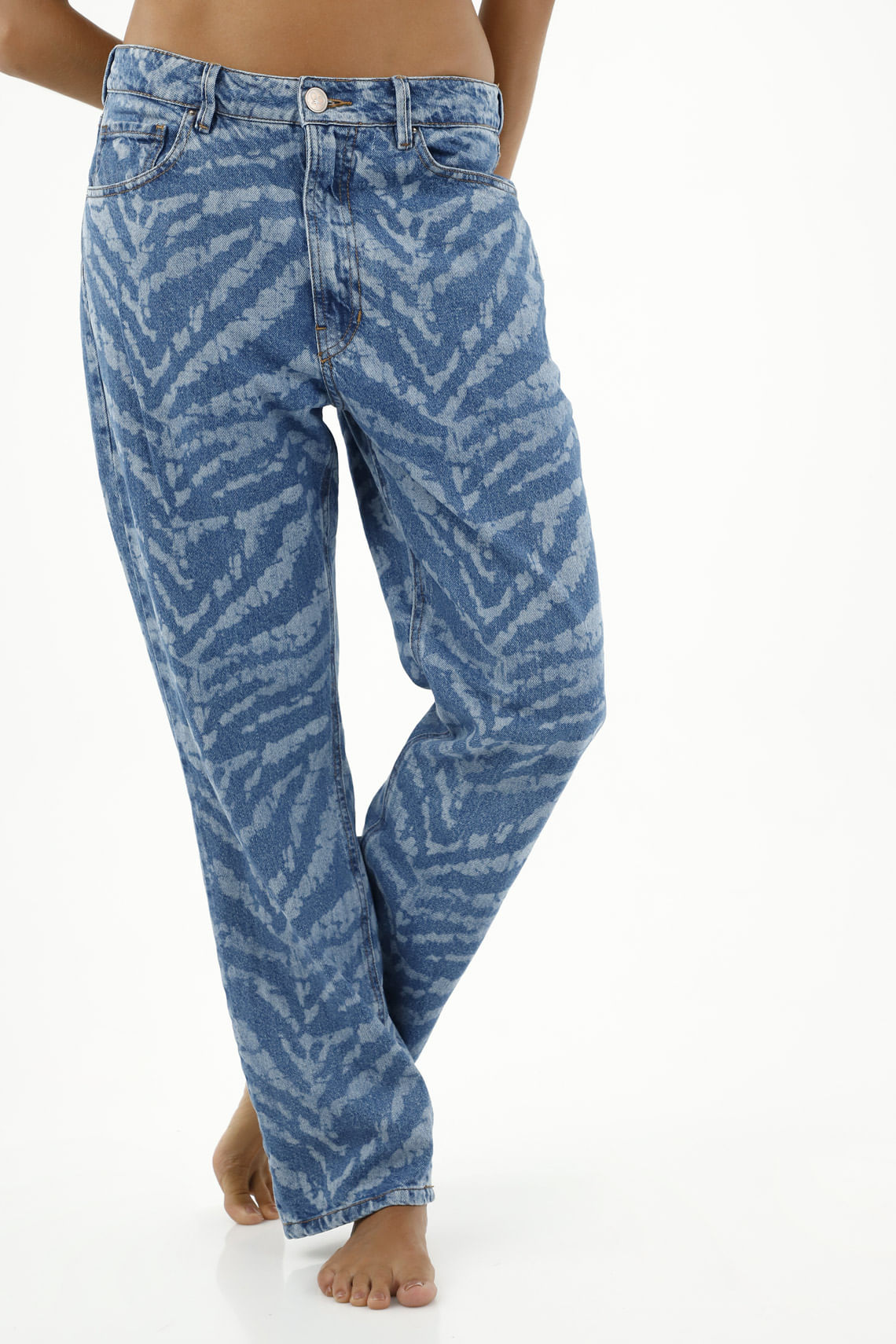 Jean azul estampado animal print para mujer