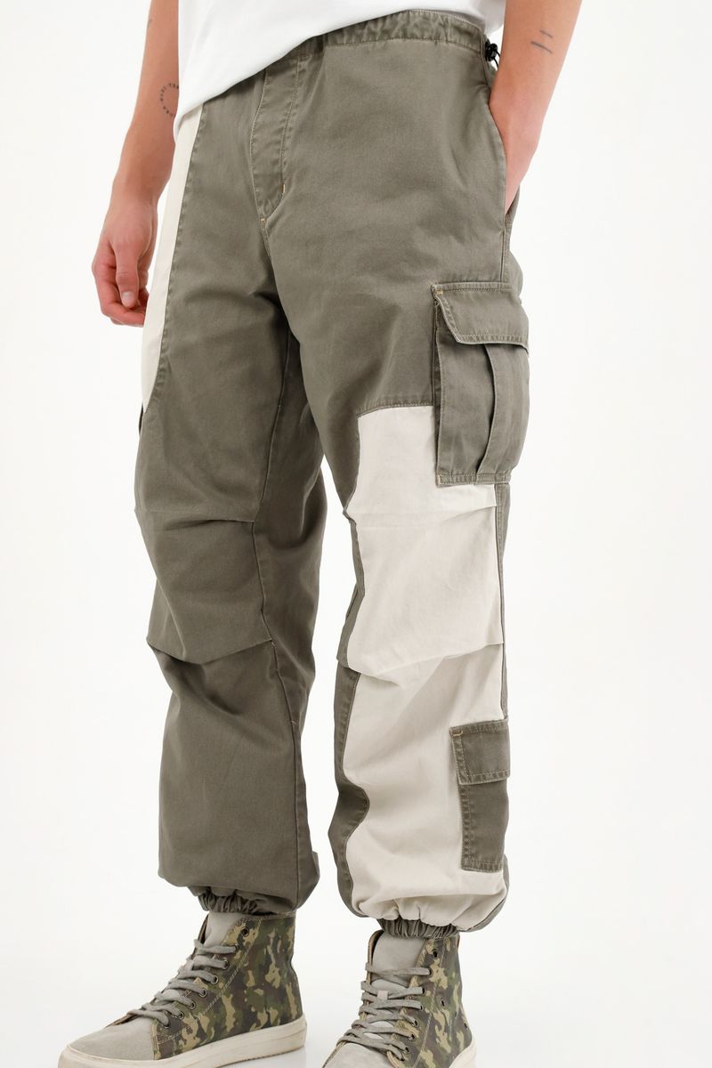 Pantalón cargo gris para hombre