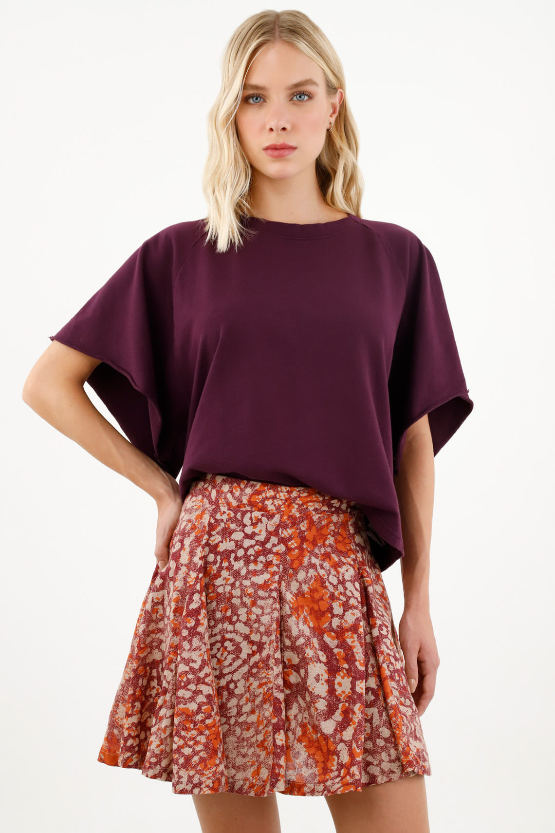 Falda corta estampada para mujer