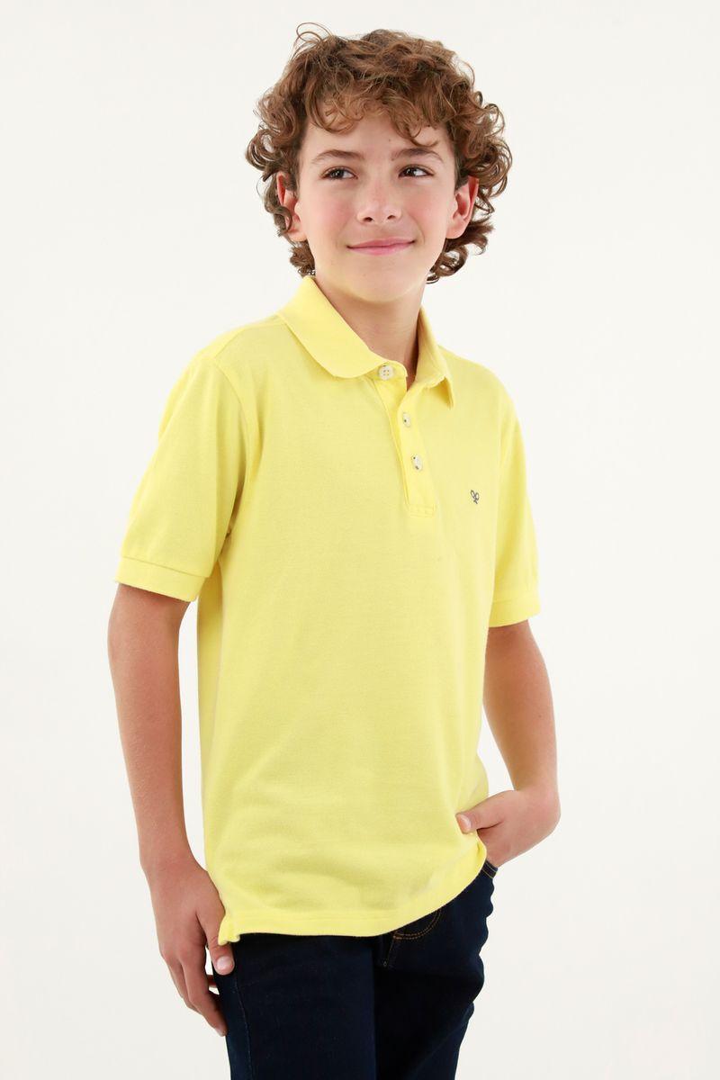 Camiseta amarilla tipo polo para niño