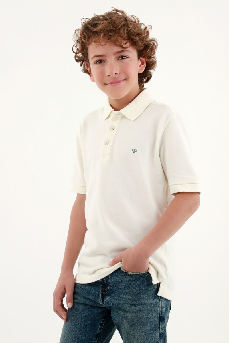 Camiseta crudo tipo polo para niño